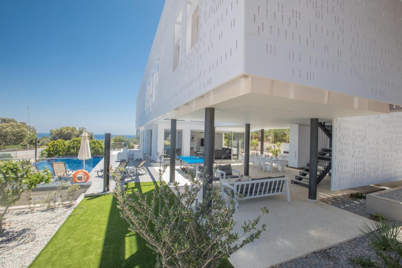 Chloe Luxury Villas Protaras Exterior photo
