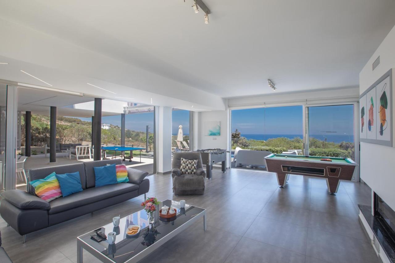 Chloe Luxury Villas Protaras Exterior photo